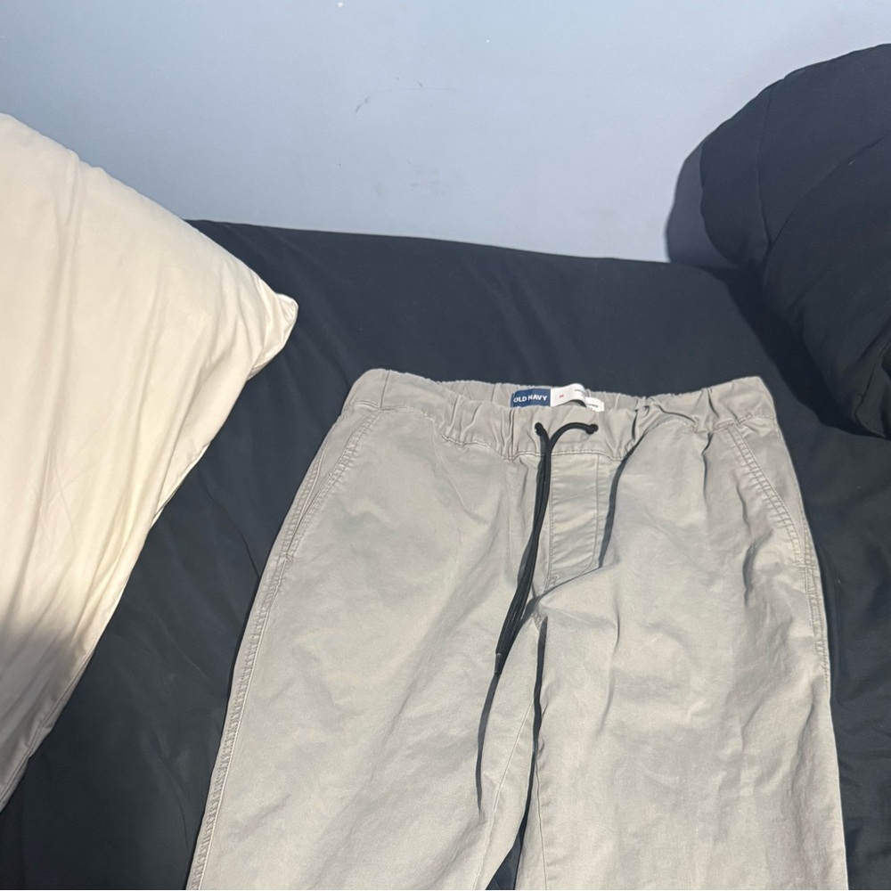 Old Navy Light Gray Joggers for Men
